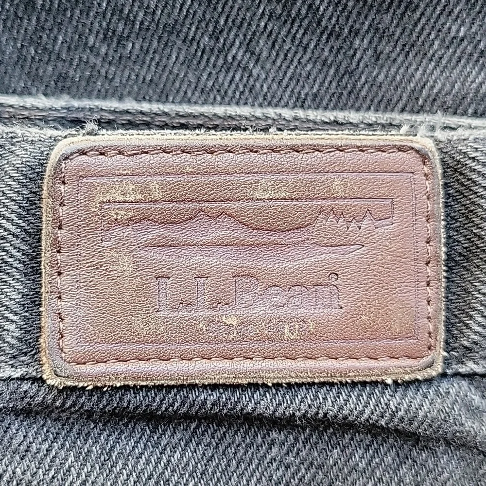 L.L. Bean Women's High Rise Relaxed Fit Jeans - Size (10) - Excellent Condition